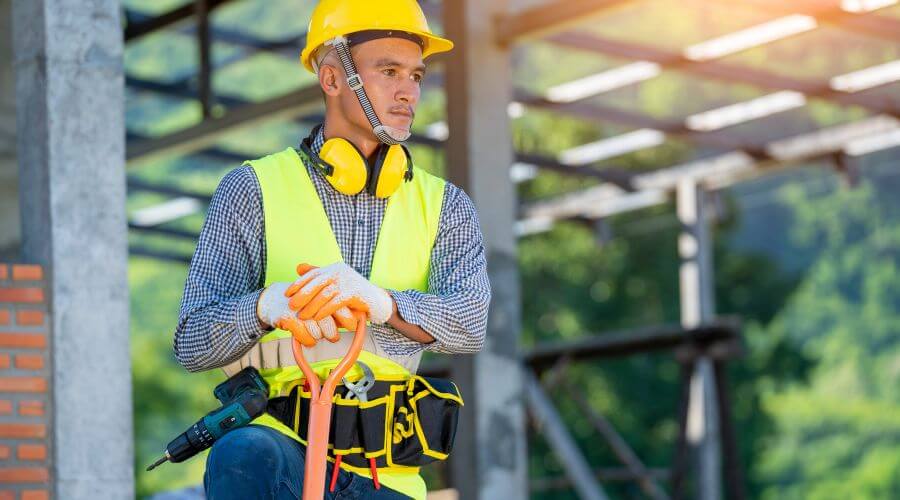 Professional gutter cleaning in Barwick, GA